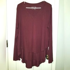 Latched Mama Vneck Long Sleeve Nursing/Maternity Shirt 1X Burgundy